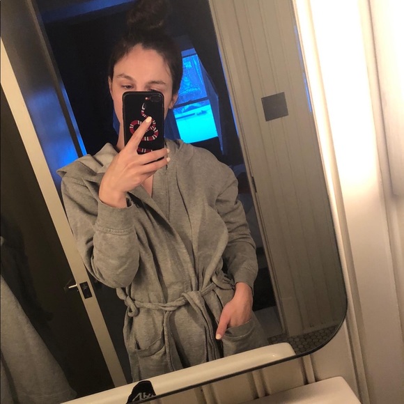 *Drake Devonshire Grey Cotton Robe - Picture 1 of 5